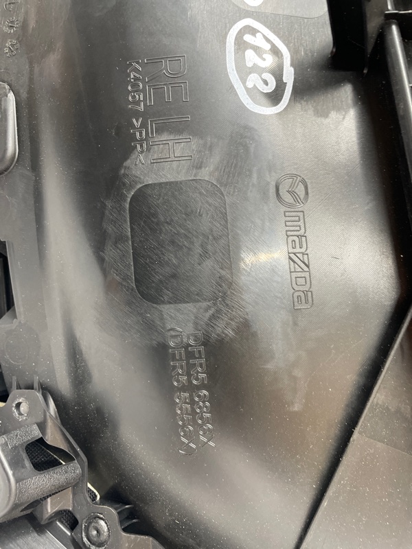 Обшивка двери Mazda CX-30 2020