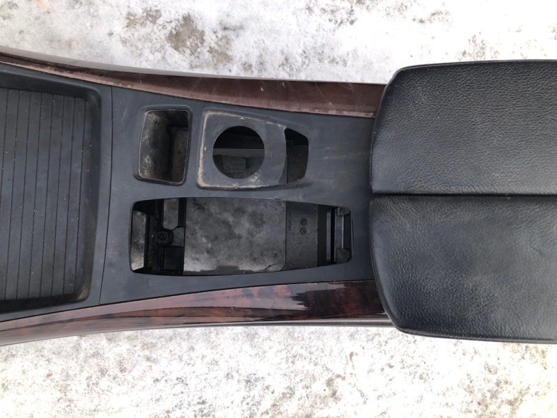 Бардачок BMW X5 2007 E70