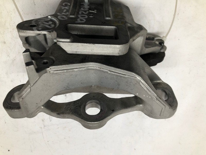 Подушка двигателя Mazda CX-30 2020