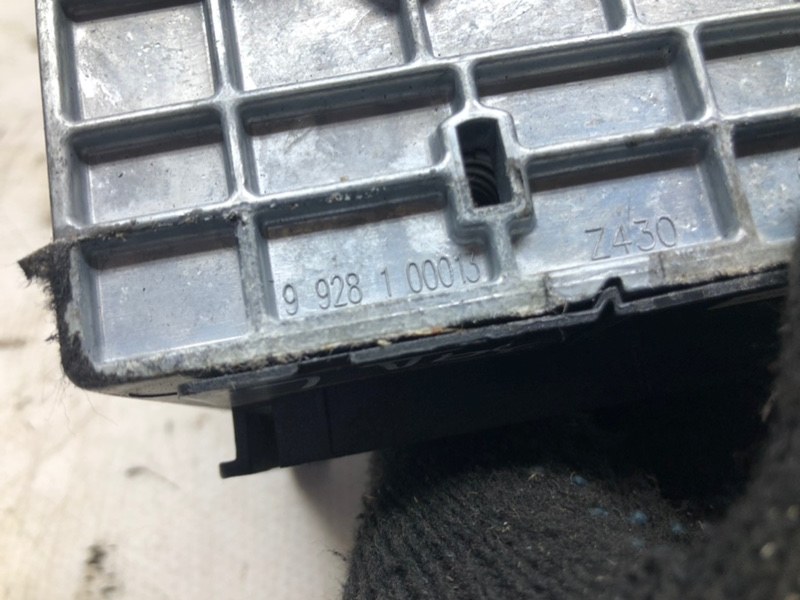 Кронштейн полки багажника BMW X5 2007 E70