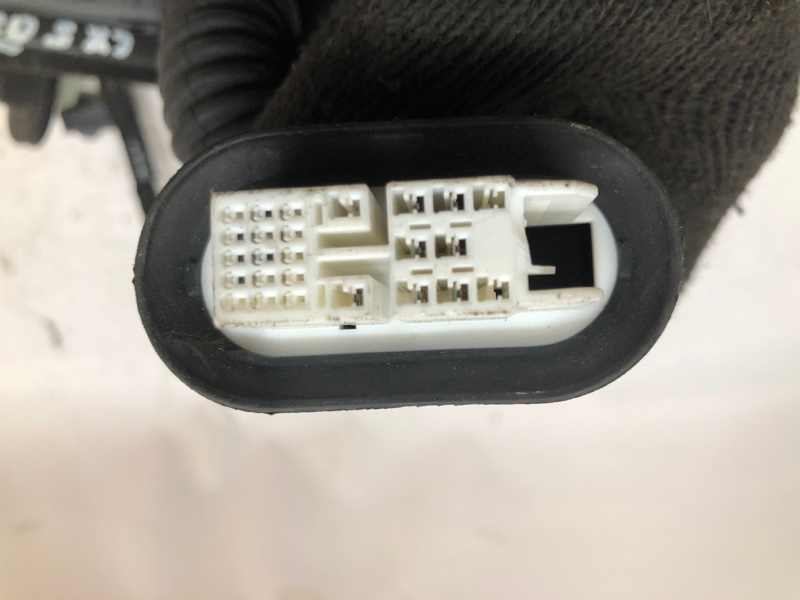 Проводка двери Mazda CX-30 2020
