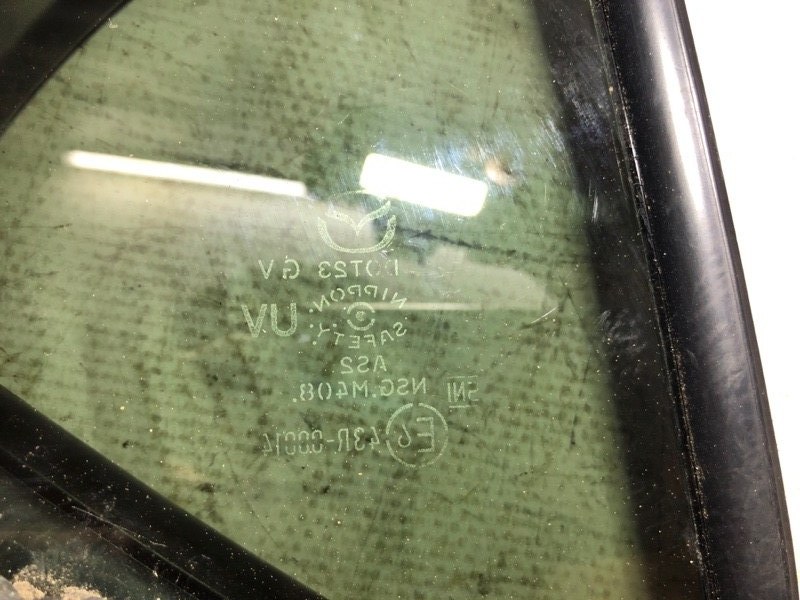 Форточка Mazda Mazda 3 2020 BP
