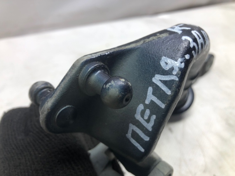 Петля багажника Mercedes-Benz R-Class 2006 R 350