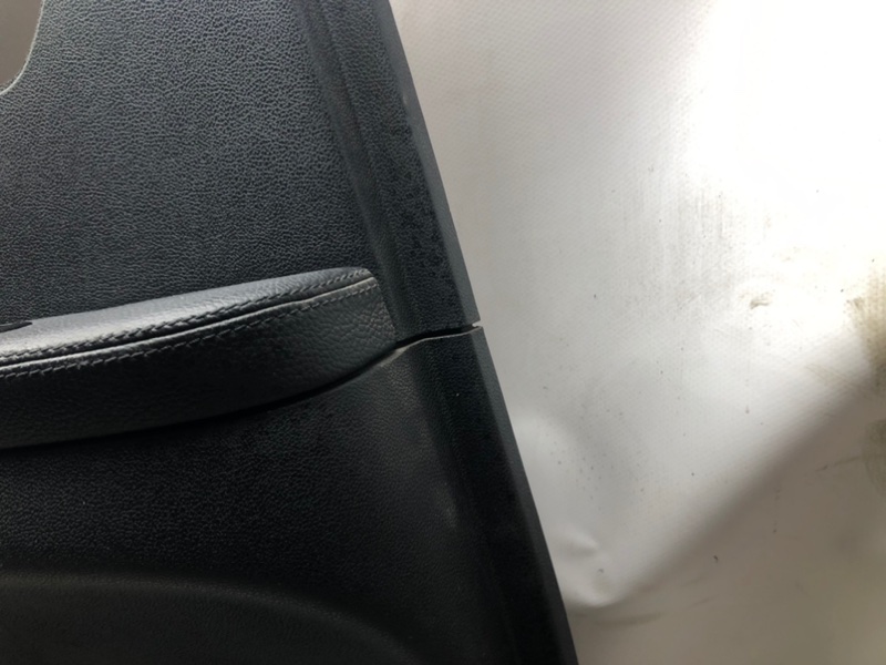 Обшивка двери Mercedes-Benz R-Class 2006 R 350