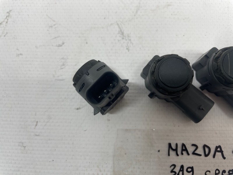 Датчик парктроника Mazda CX-30 2020