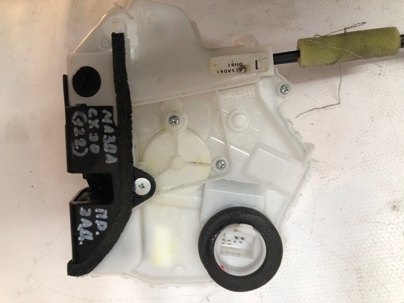 Замок двери Mazda CX-30 2020