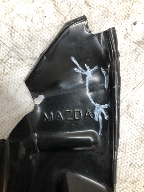 Пыльник тормозного диска Mazda Mazda 3 2020 BP