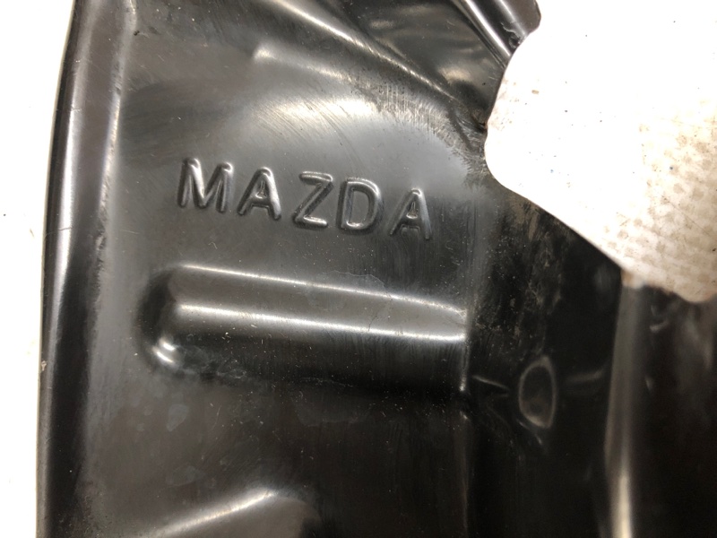 Пыльник тормозного диска Mazda Mazda 3 2020 BP