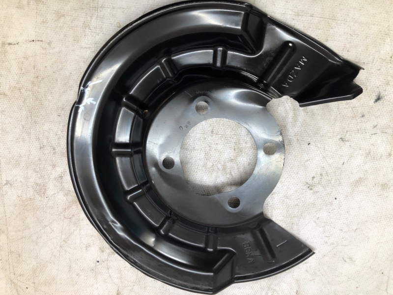 Пыльник тормозного диска Mazda Mazda 3 2020 BP