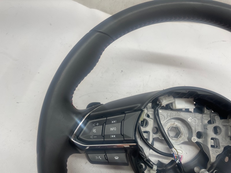 Рулевое колесо Mazda CX-9 TC