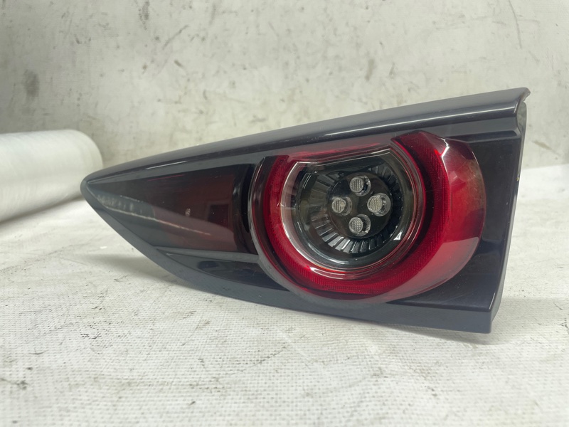 Фонарь Mazda Mazda 3 2020 BP