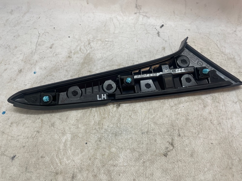 Накладка багажника Mazda CX-30 2020
