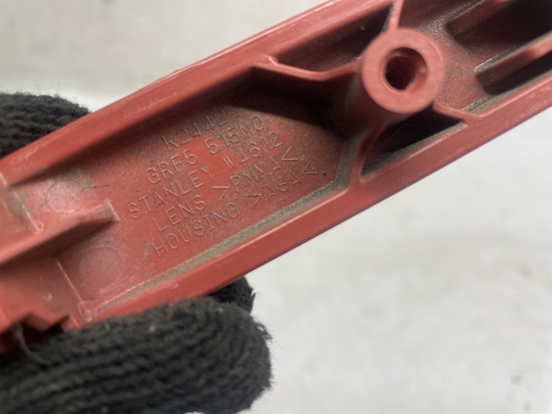 Катафот бампера Mazda Mazda 3 2020 BP
