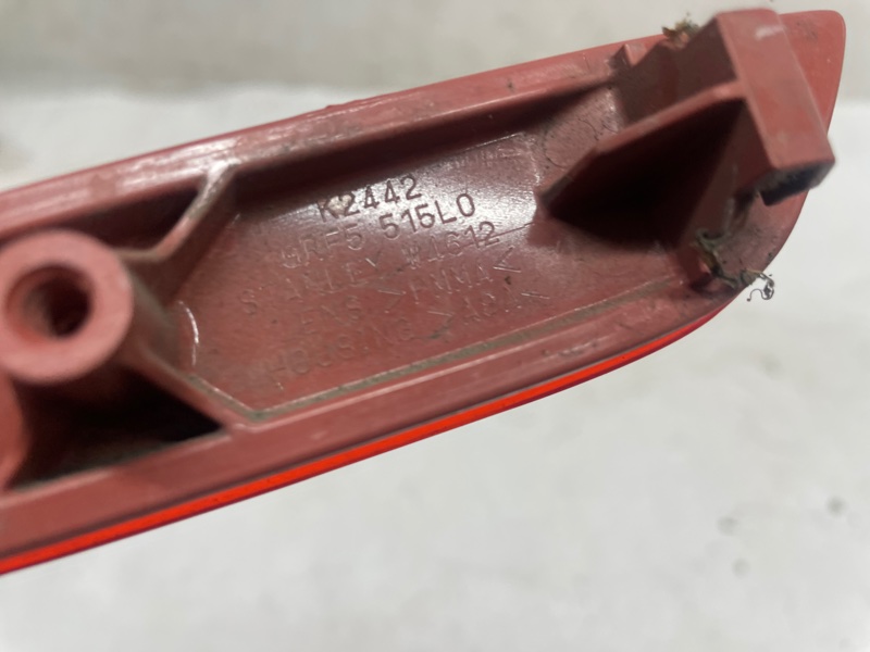 Катафот бампера Mazda Mazda 3 2020 BP