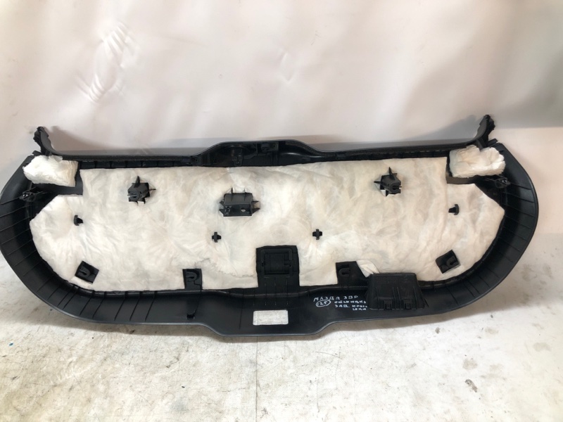 Обшивка багажника Mazda Mazda 3 2020 BP