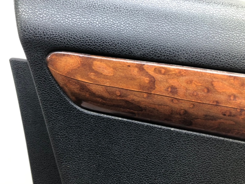 Обшивка двери Mercedes-Benz R-Class 2006 R 350