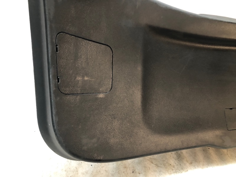 Обшивка багажника Mazda Mazda 3 2013-2018 BM