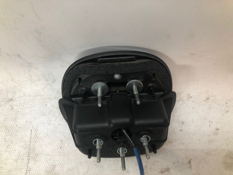 Кнопка открывания багажника Mazda Mazda 3 2020 BP