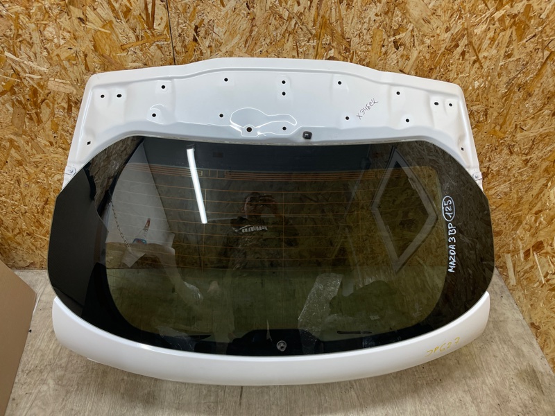 Крышка багажника Mazda Mazda 3 2020 BP