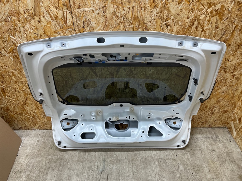 Крышка багажника Mazda Mazda 3 2020 BP