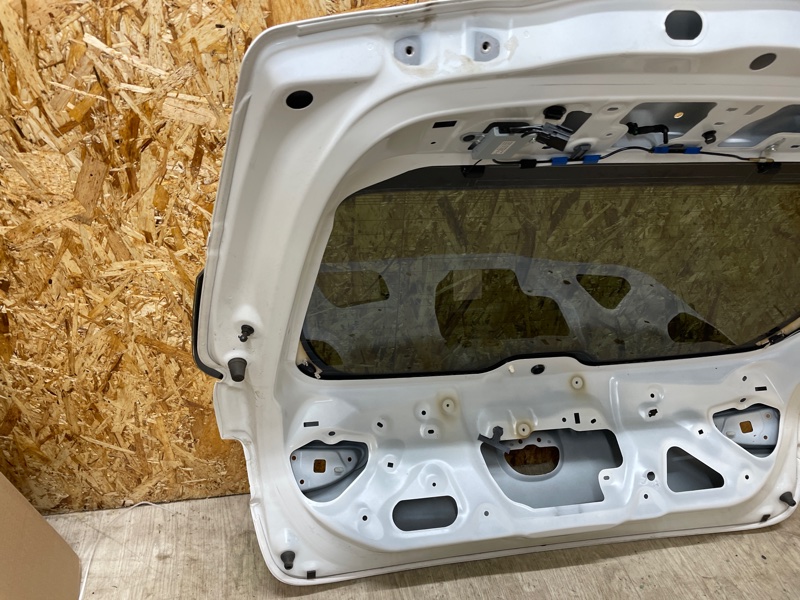 Крышка багажника Mazda Mazda 3 2020 BP