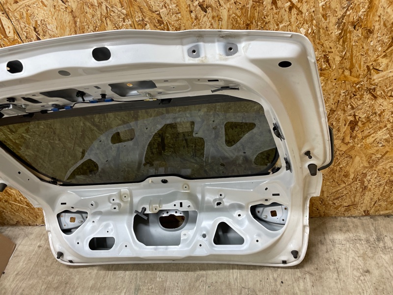 Крышка багажника Mazda Mazda 3 2020 BP