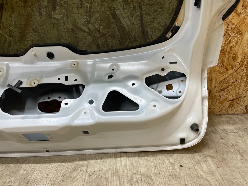 Крышка багажника Mazda Mazda 3 2020 BP