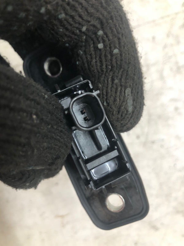 Кнопка открывания багажника Mazda CX-5 KF