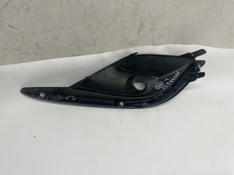 Рамка ПТФ Mazda Mazda 6 2016 GJ