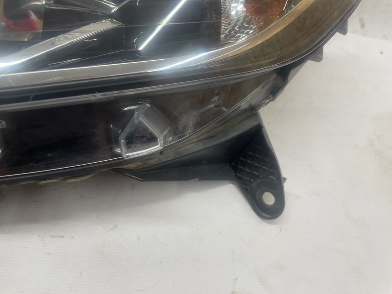 Фара Renault Kaptur 2016 H5_
