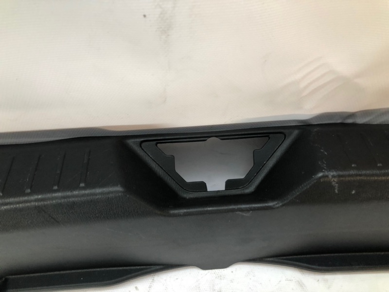 Обшивка багажника Mazda Mazda 3 2015 BM