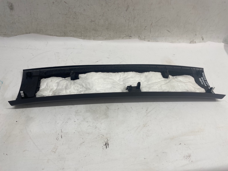 Обшивка багажника Mazda Mazda 3 2020 BP