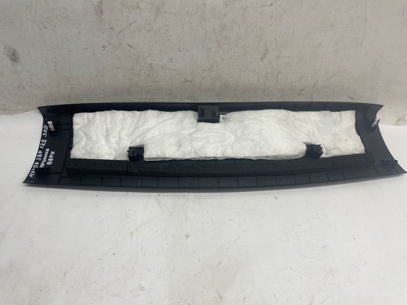 Обшивка багажника Mazda Mazda 3 2020 BP
