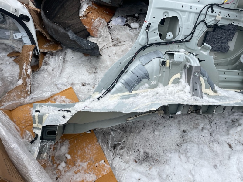 Крыло Mitsubishi Outlander 2021 GF8W
