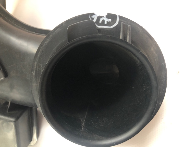 Воздухозаборник Mazda Mazda 3 2020 BP