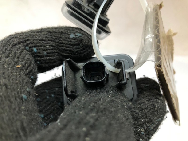 Подсветка номера Mazda CX-30 2020