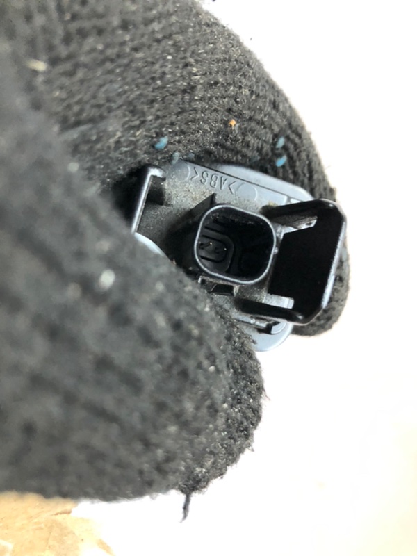 Подсветка номера Mazda CX-30 2020