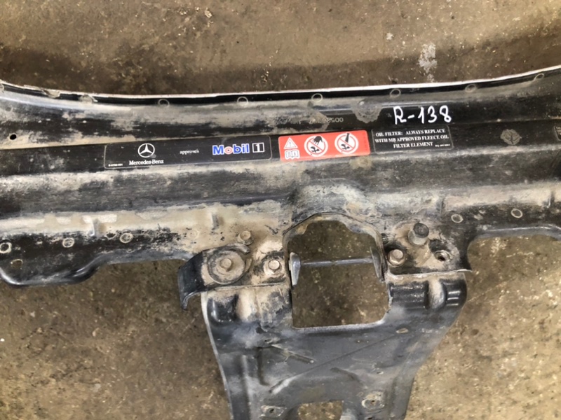 Передняя панель Mercedes-Benz R-Class 2006 R 350