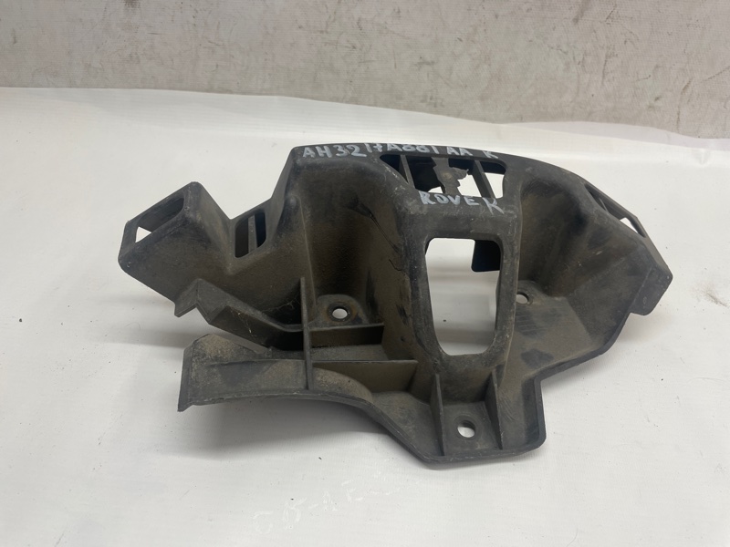 Кронштейн бампера Land Rover Range Rover Sport 2005-2013 L320