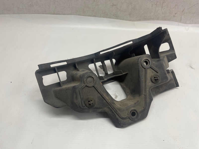 Кронштейн бампера Land Rover Range Rover Sport 2005-2013 L320