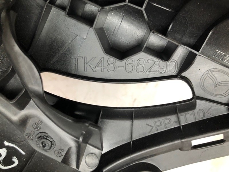 Обшивка стойки Mazda CX-9 TC