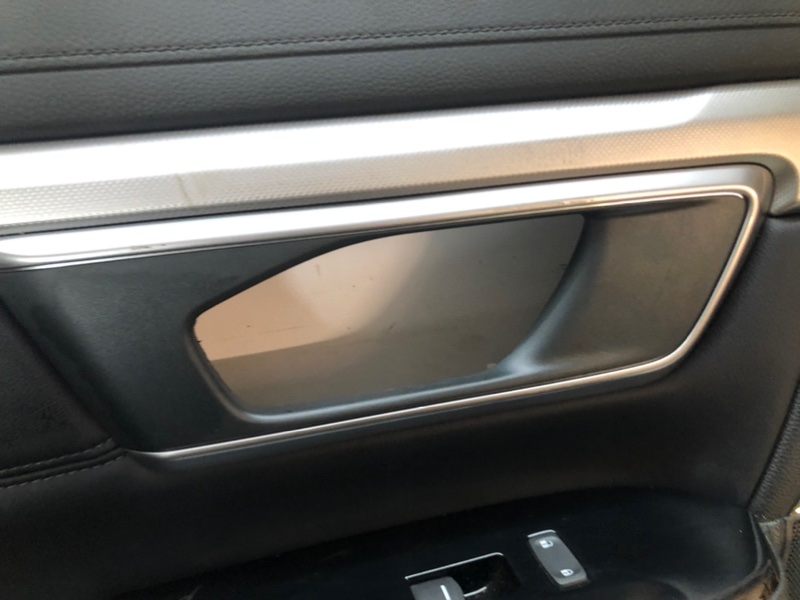 Обшивка двери Honda CR-V RT, RW
