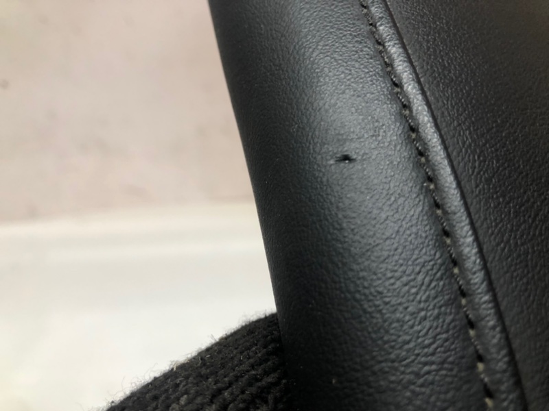 Накладка консоли Mazda Mazda 3 2020 BP