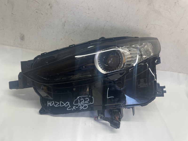 Фара Mazda CX-30 2020