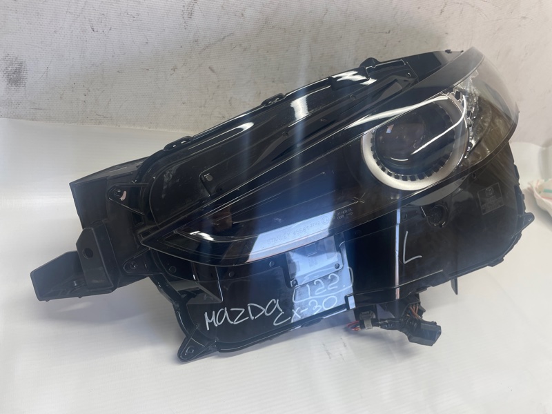 Фара Mazda CX-30 2020