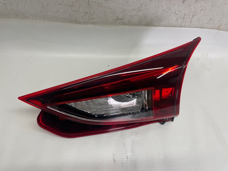 Фонарь Mazda Mazda 3 2015 BM