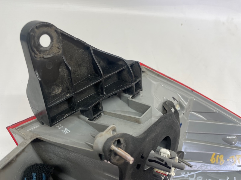 Фонарь Toyota Corolla 2014 ZRE172R