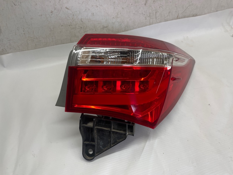 Фонарь Toyota Corolla 2014 ZRE172R
