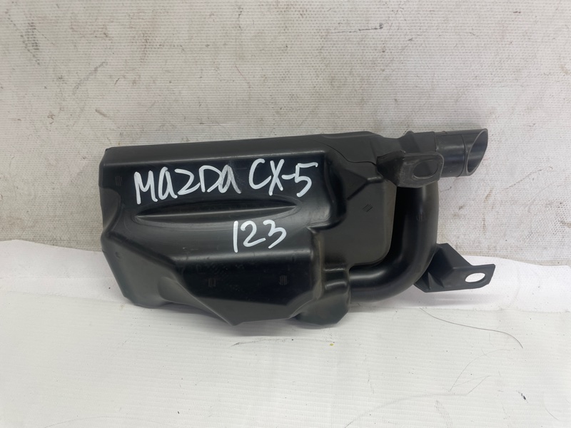 Резонатор воздушного фильтра Mazda CX-5 KF