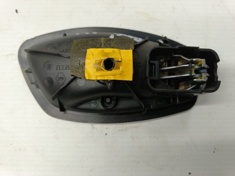 Ручка внутренняя Renault Laguna 2008
